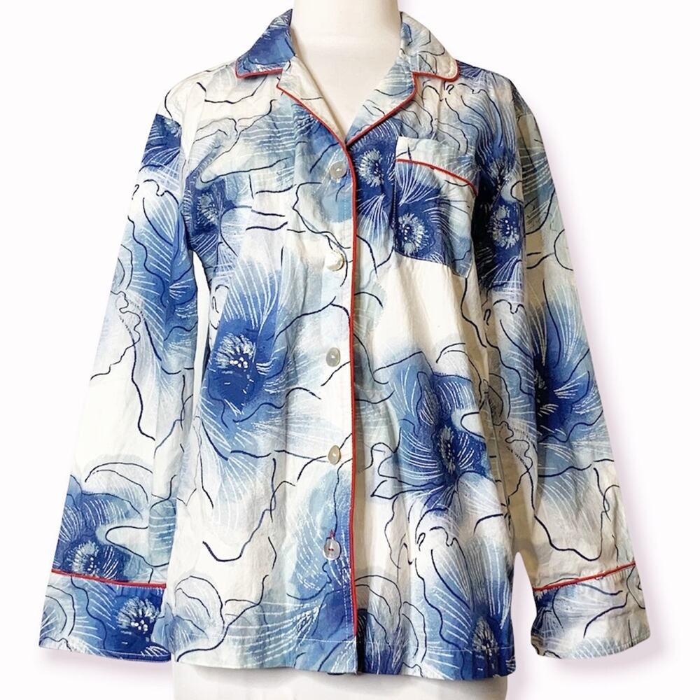 The lazy poet pajama top floral print embroidered cuff sz L